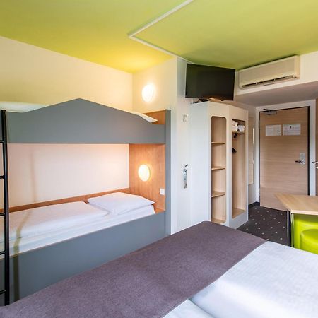 B&B Hotel Erlangen-Sued מראה חיצוני תמונה