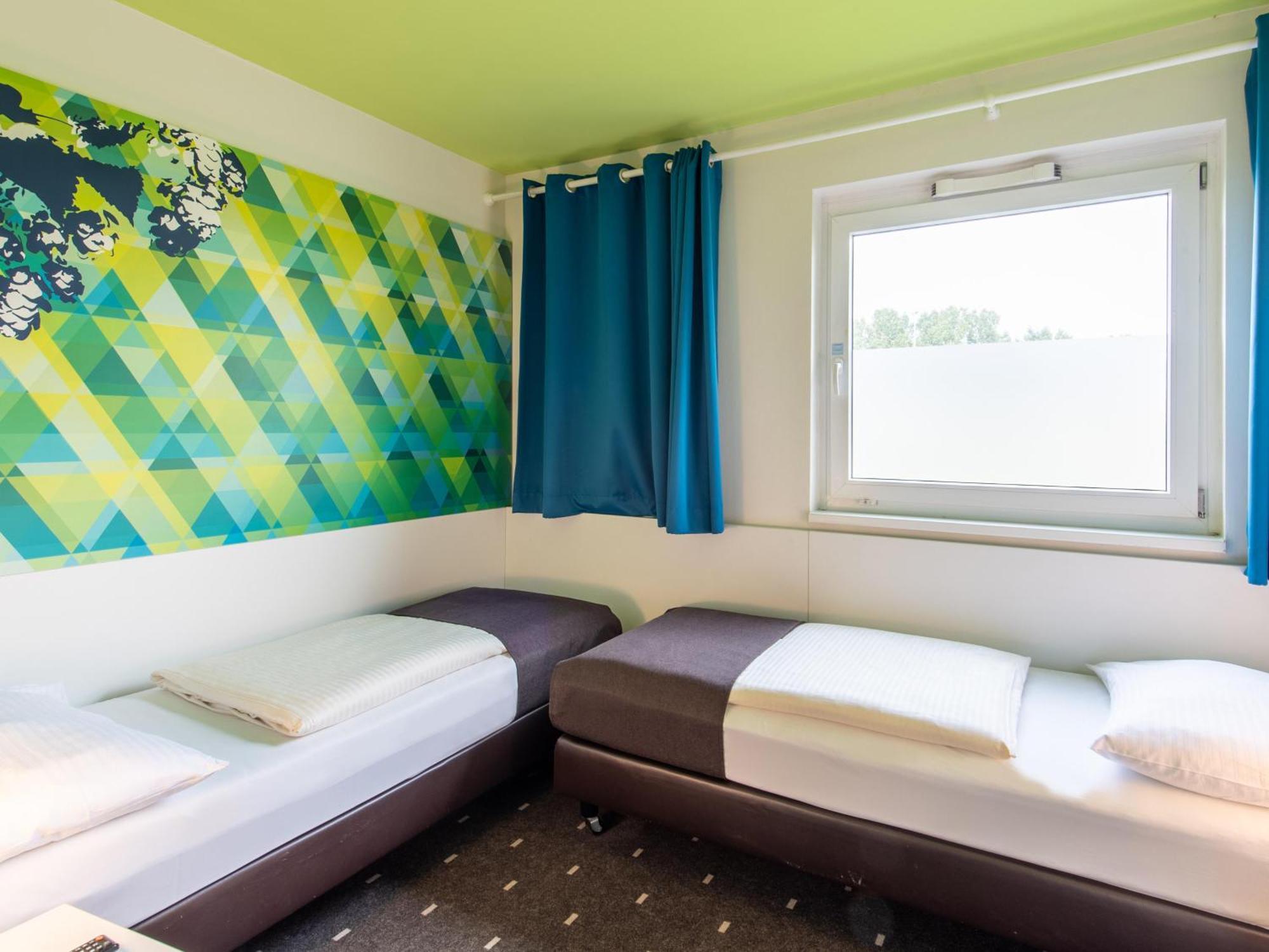 B&B Hotel Erlangen-Sued מראה חיצוני תמונה