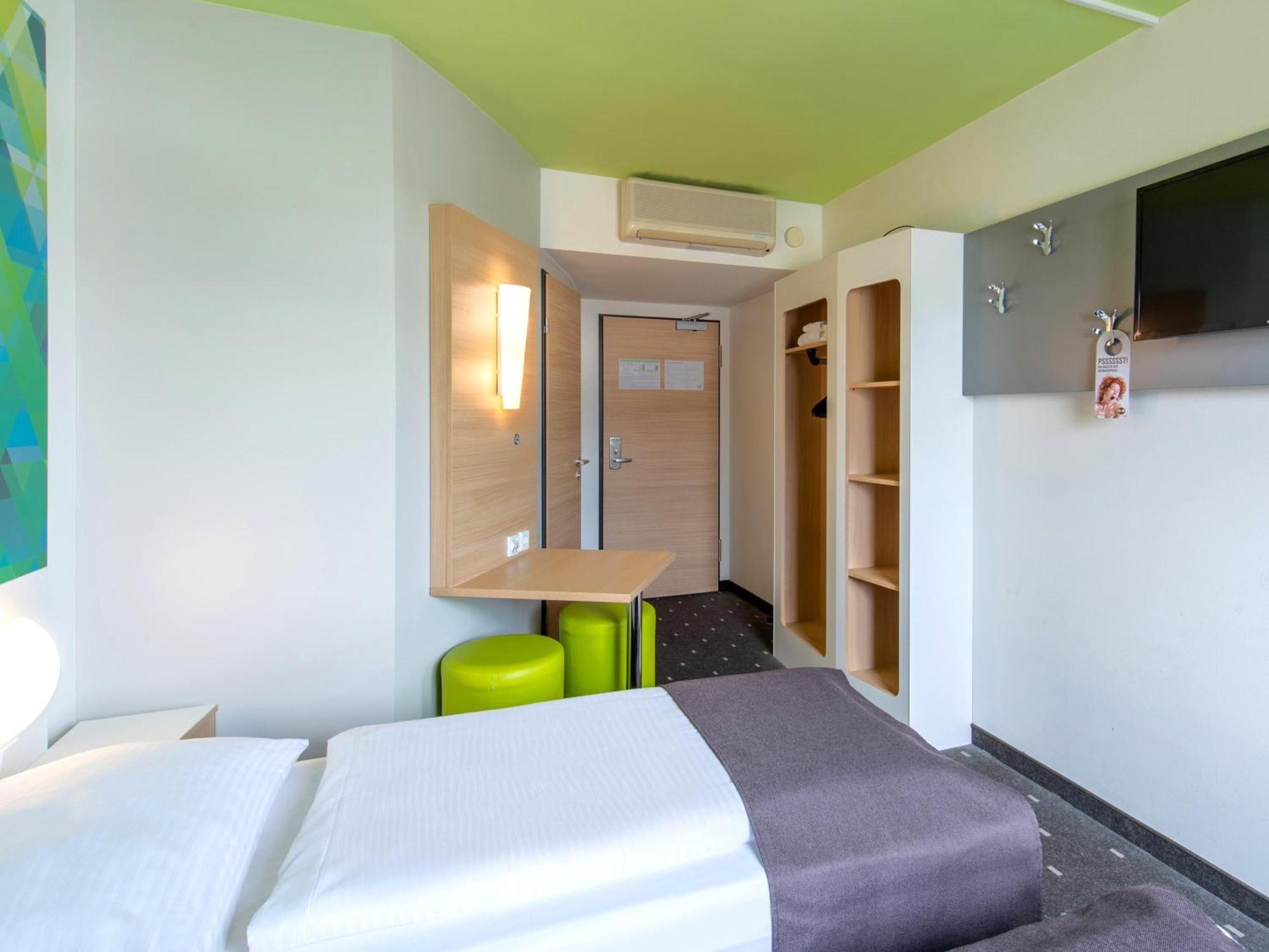 B&B Hotel Erlangen-Sued מראה חיצוני תמונה
