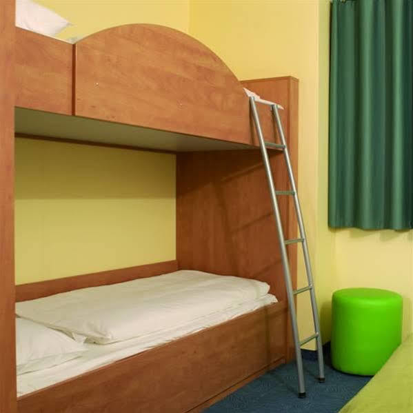 B&B Hotel Erlangen-Sued מראה חיצוני תמונה