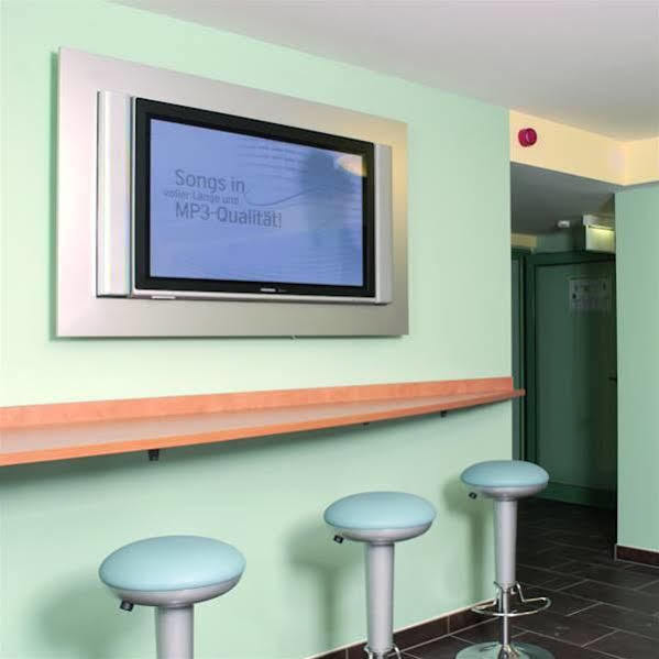 B&B Hotel Erlangen-Sued מראה חיצוני תמונה